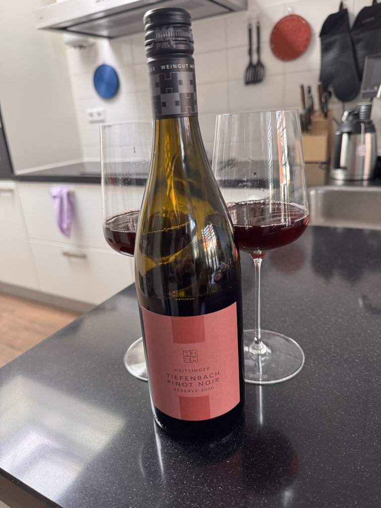 Heitlinger Tiefenbach Pinot Noir Reserve 2020